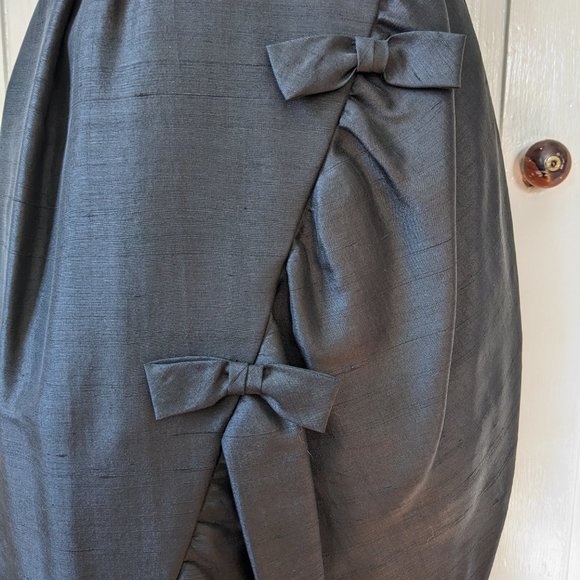 1950's Black Silk Wiggle Dress Size XS - Picture 2 of 8